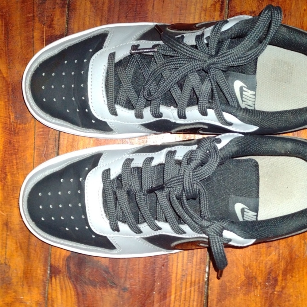 6Y boys Nike shoes